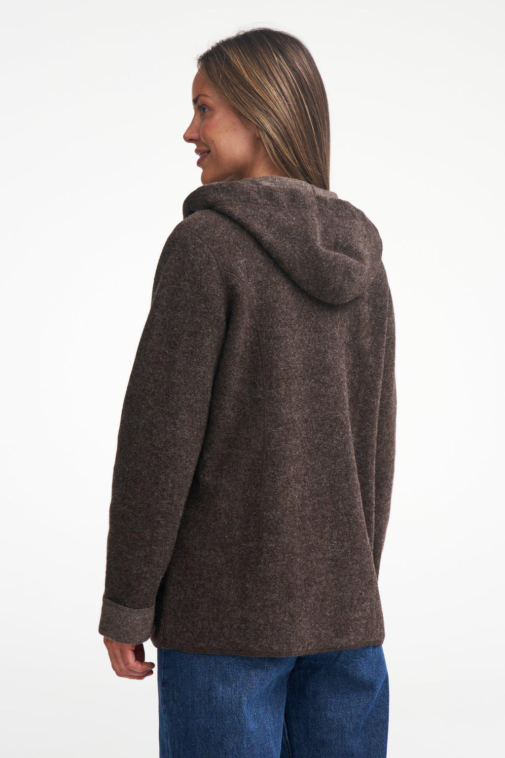 NLS DAHLIA, 100 % OFÄRGADES ALPAKAWOLLE — SCHOKOLADENBRAUN